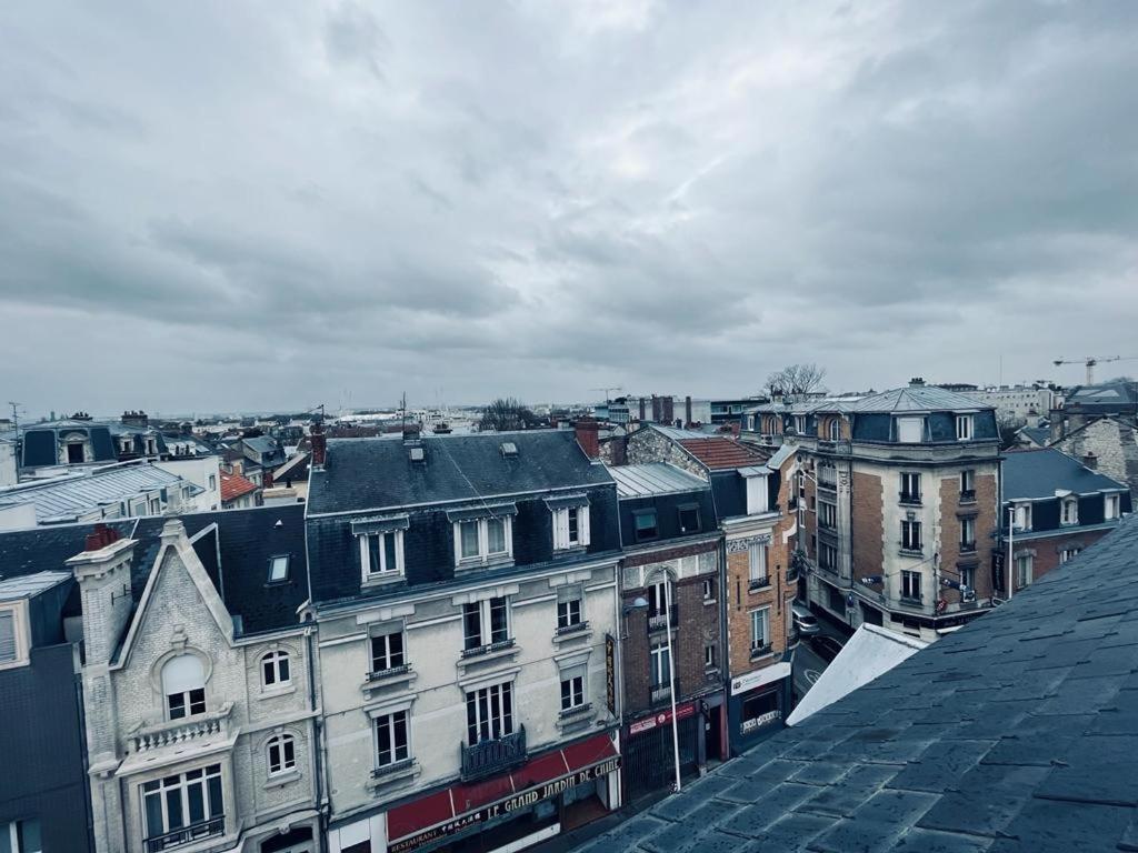 Le Sacre, Au Pied De La Cathedrale Apartment Reims Exterior photo